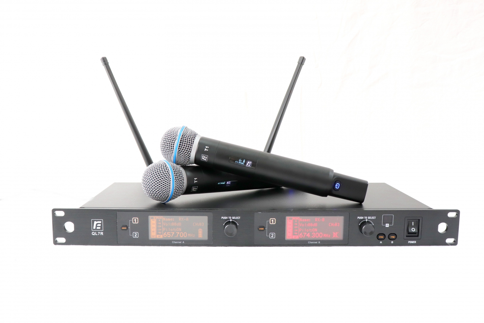 RFIntell QL7R/T1-A 651,800-683,400 МГц 2-канальная радиосистема с 2-мя ручными микрофонами в Ямало-Ненецком АО